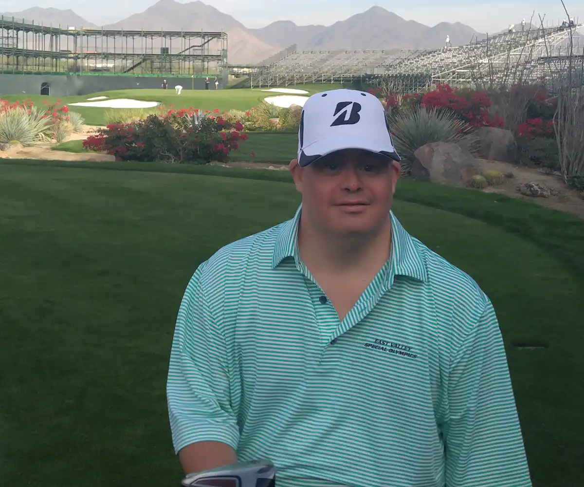 Support Prestons Friends through adaptive golf programs and inclusive community opportunities in Arizona with Preston Hite on the course